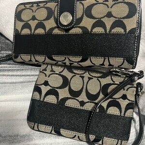 Coach Black and Tan Signature Bag Set